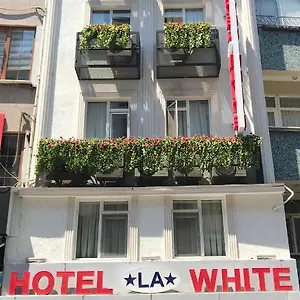 La White Стамбул