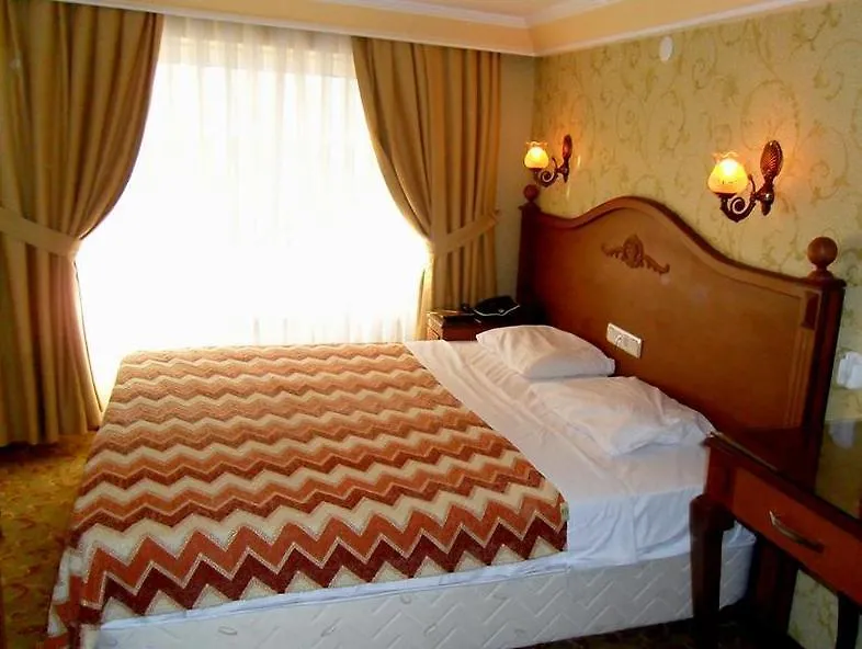 Kaya Madrid Hotel Стамбул