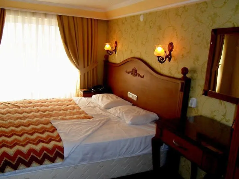 Kaya Madrid Hotel Стамбул 3*,